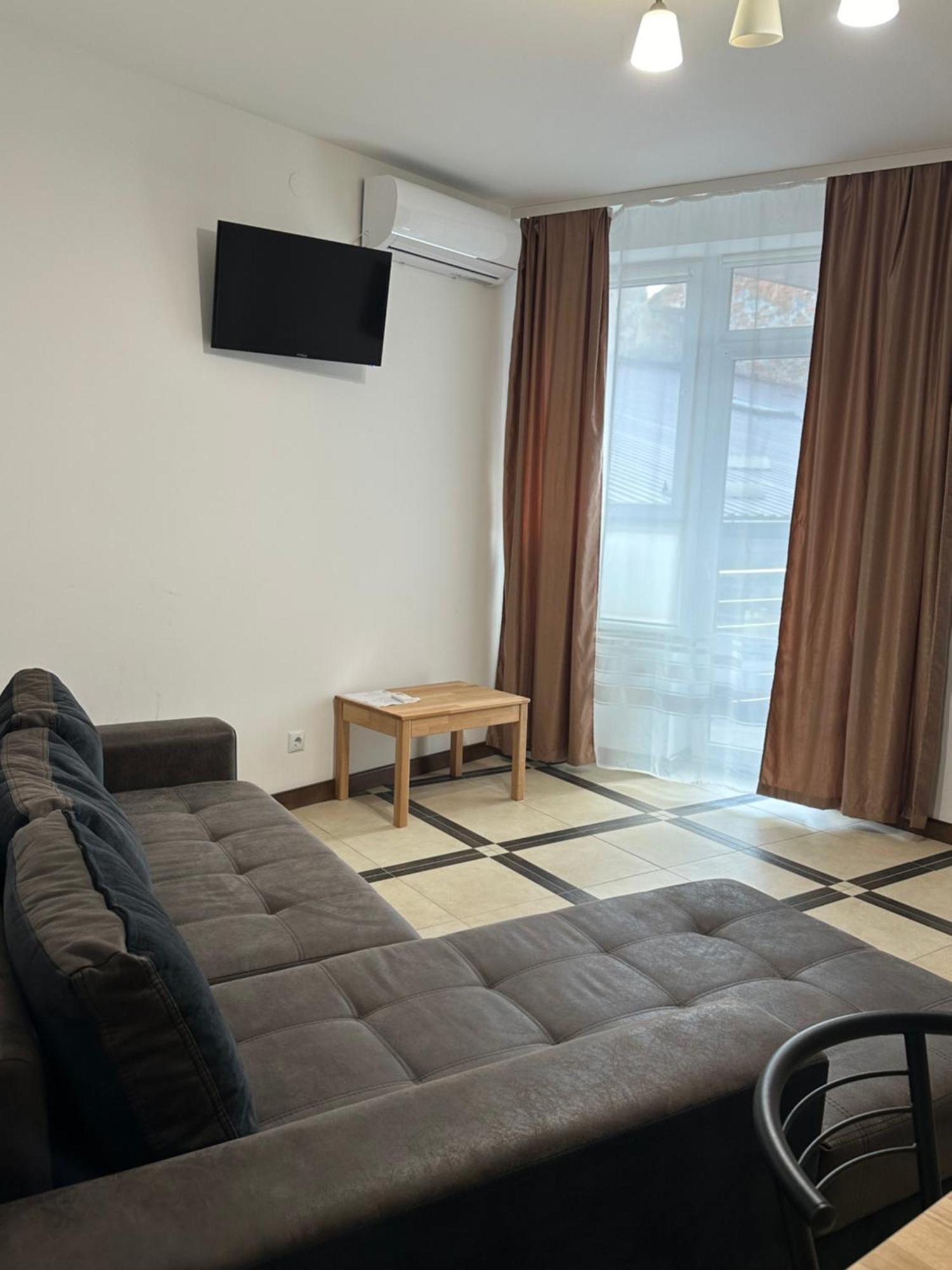 Opera Center Hotel & Apartments 利沃夫 外观 照片