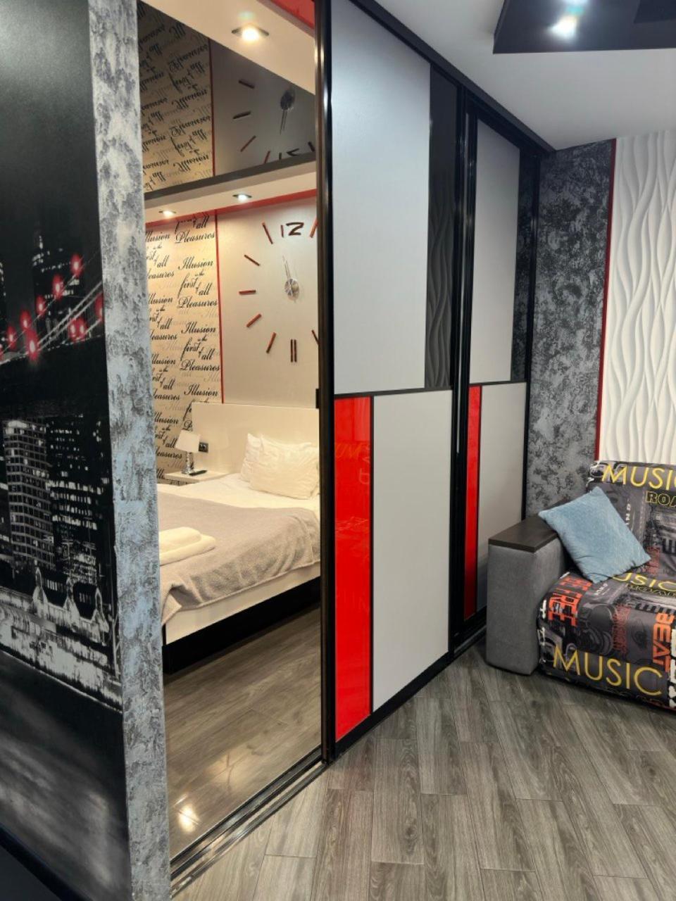 Opera Center Hotel & Apartments 利沃夫 外观 照片