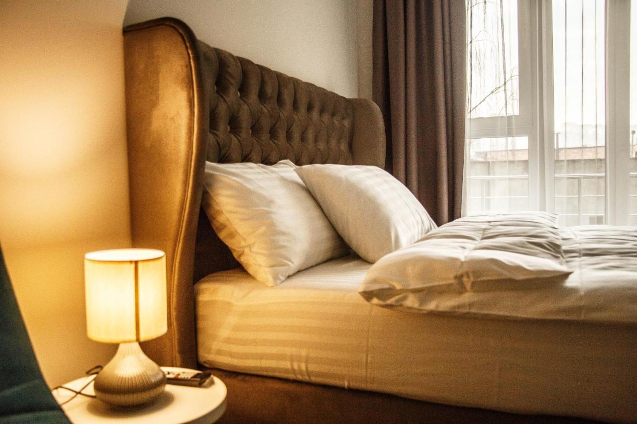 Opera Center Hotel & Apartments 利沃夫 外观 照片