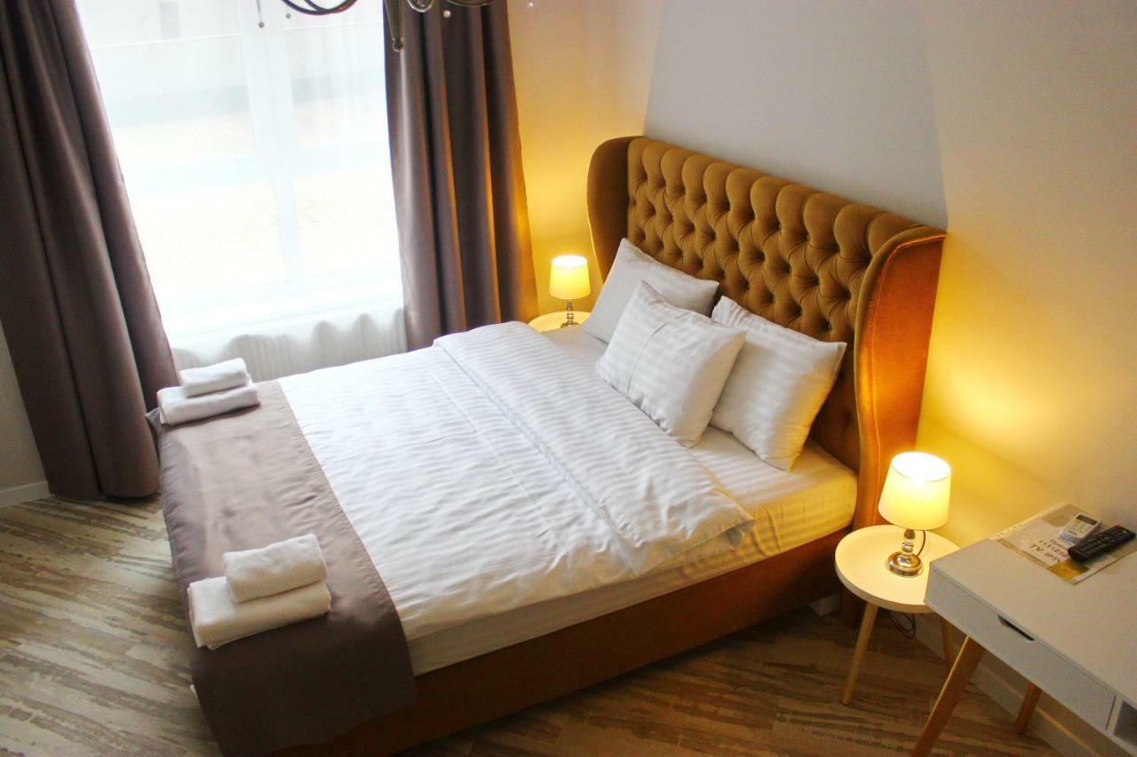 Opera Center Hotel & Apartments 利沃夫 外观 照片